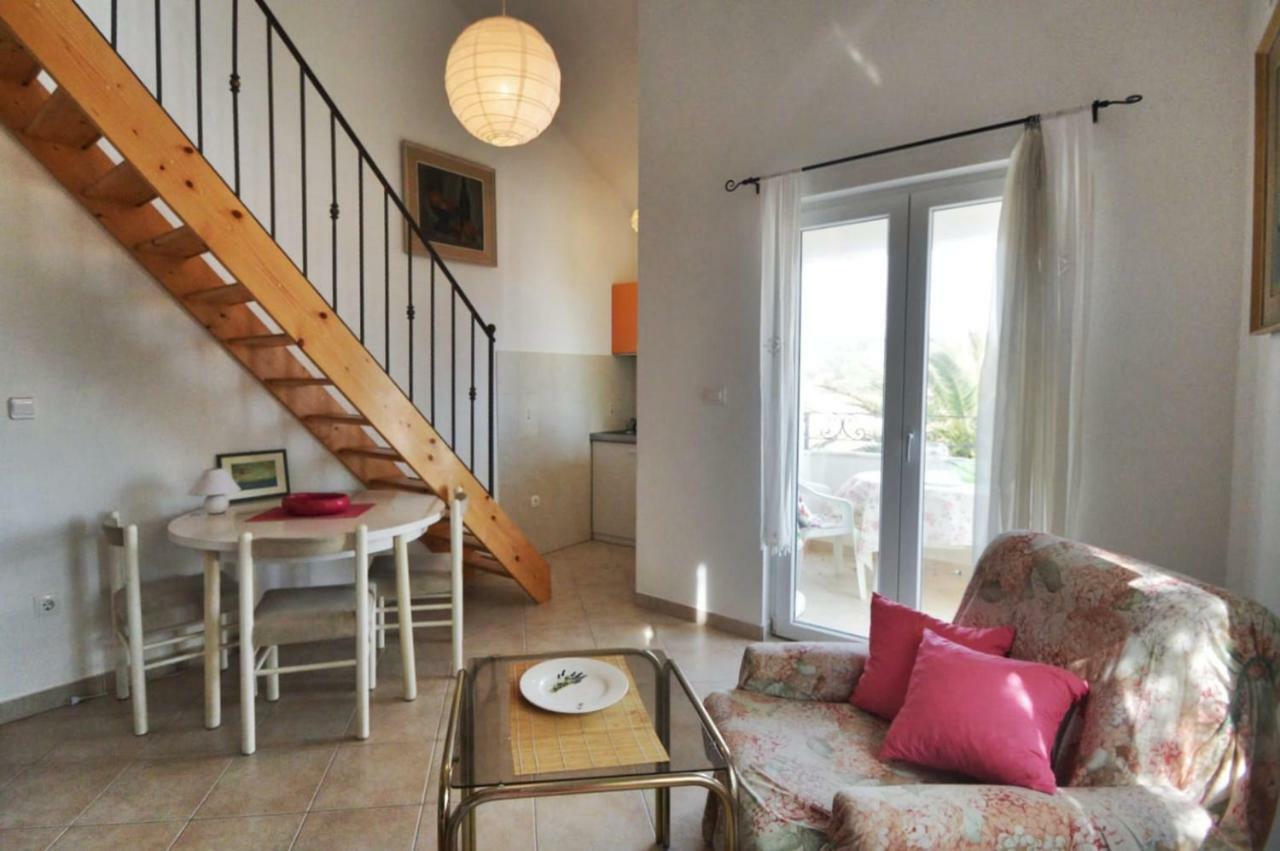 סאלי Villa Carmen מראה חיצוני תמונה