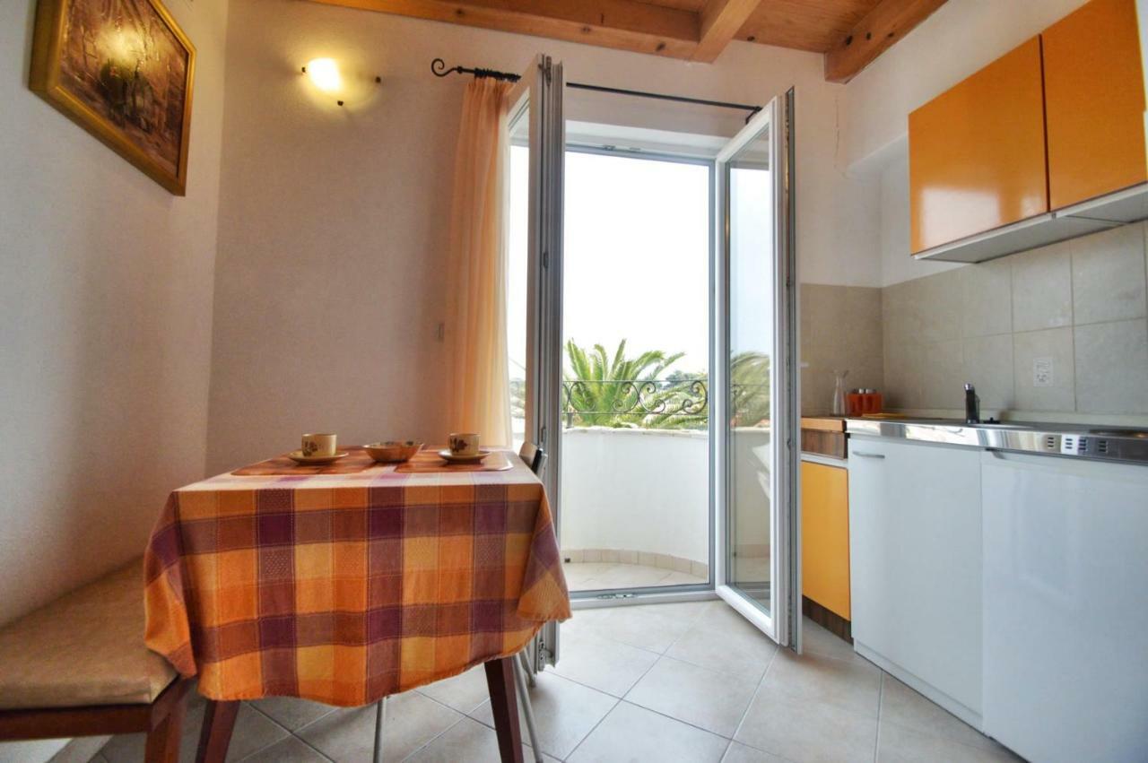 סאלי Villa Carmen מראה חיצוני תמונה