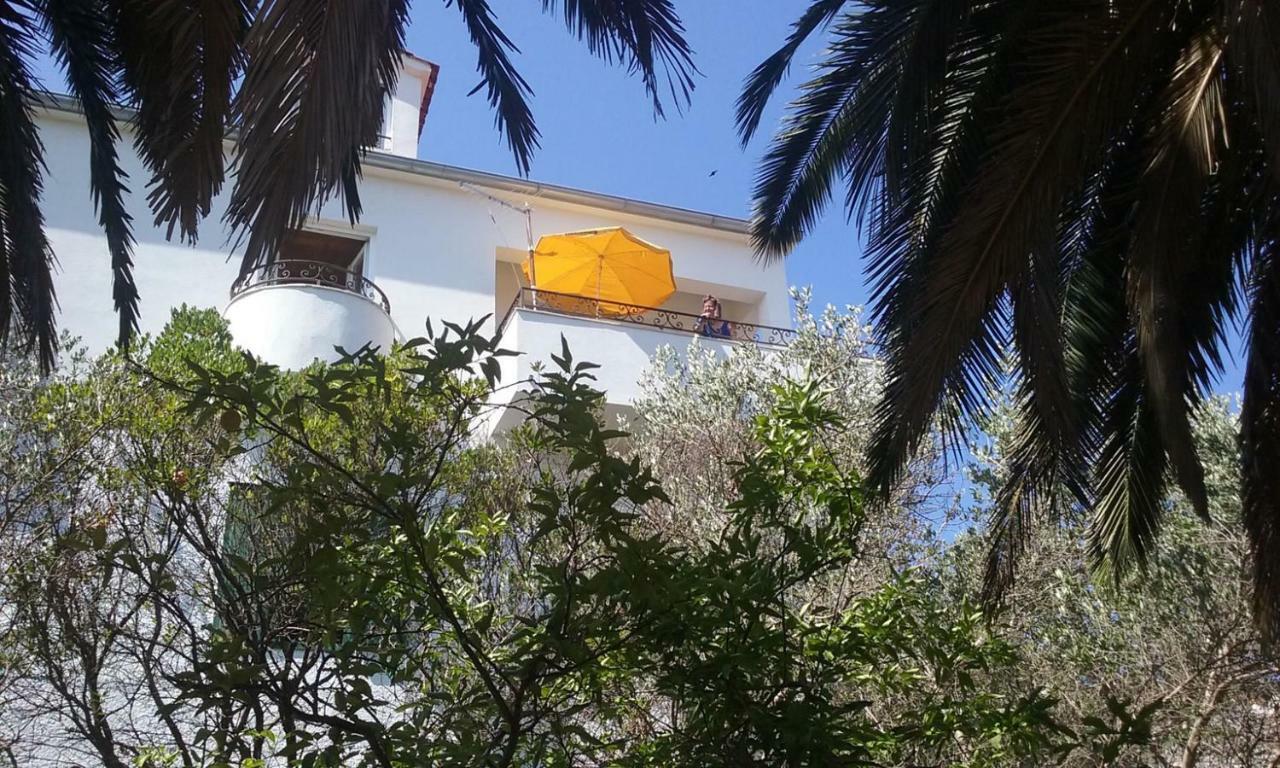 סאלי Villa Carmen מראה חיצוני תמונה